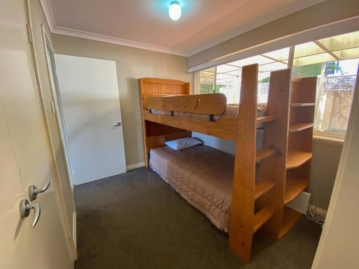 Waterside Canal Dreams Mandurah Extérieur photo