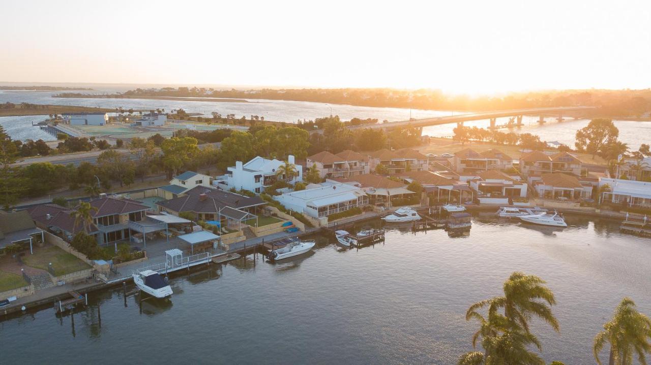 Waterside Canal Dreams Mandurah Extérieur photo